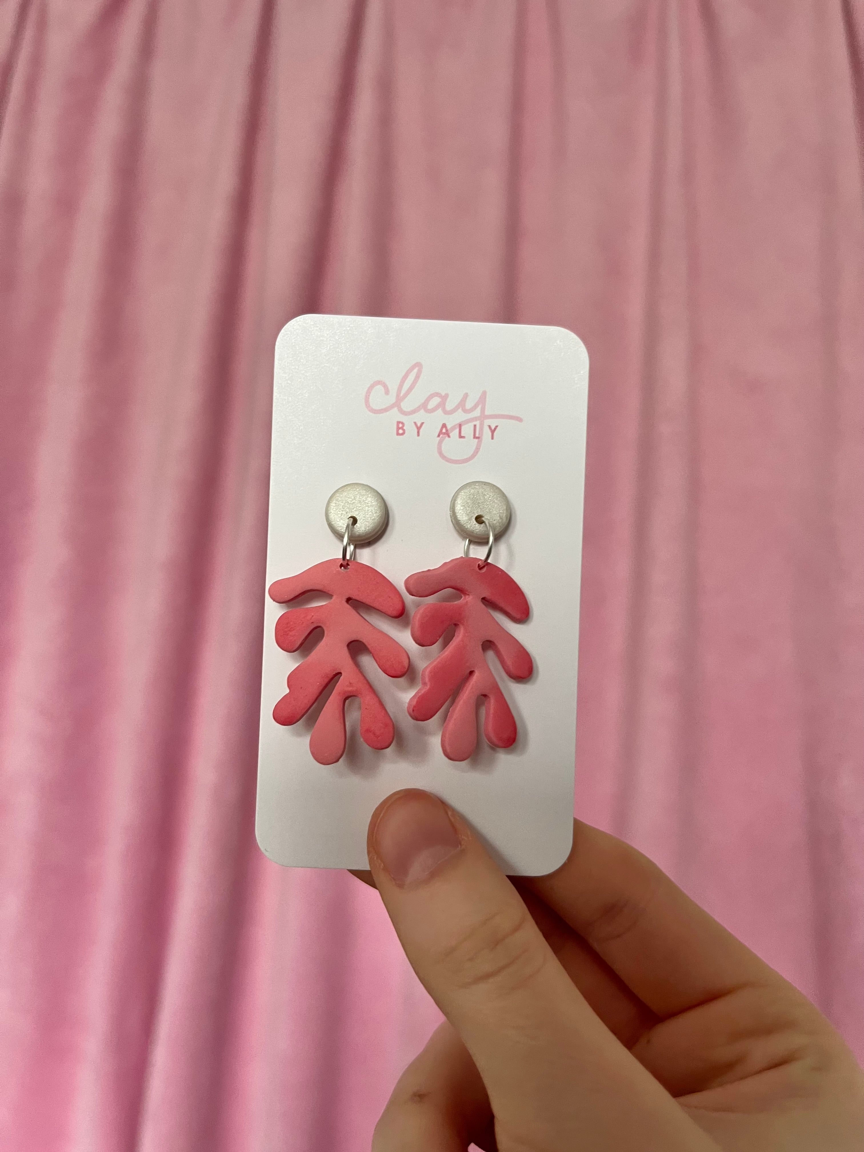 Coral reef dangles